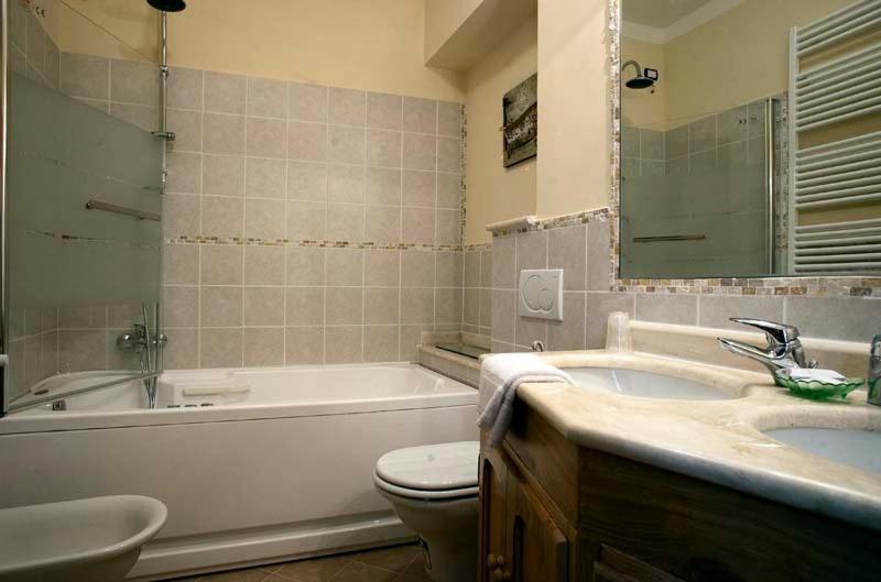 Il Casale Del Ra Guest House Tuoro sul Trasimeno Ruang foto